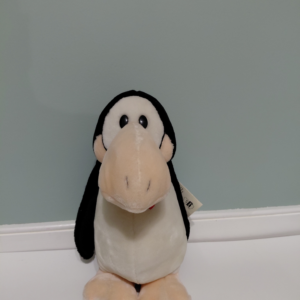 Vintage Dakin Opus Penguin Plush Toy NWT